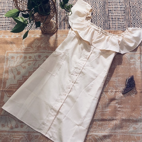 Love Sadie Dresses & Skirts - NWT Cream Linen Dress